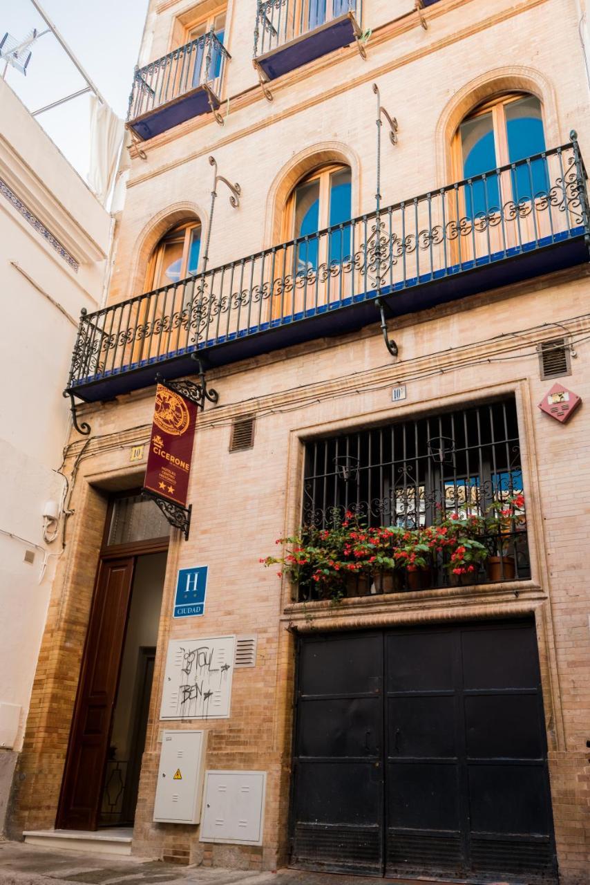 Nuea Cicerone Hotel Seville Exterior photo